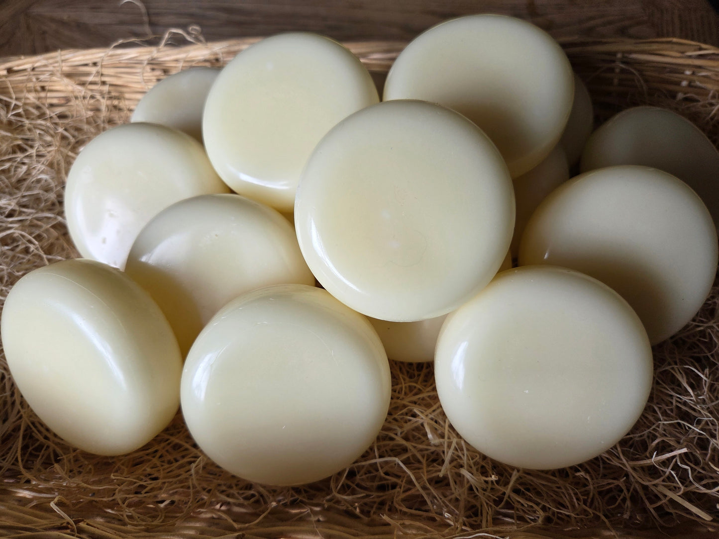 Tata's Goat Milk & Tallow Stellar Strand Conditioner Bar